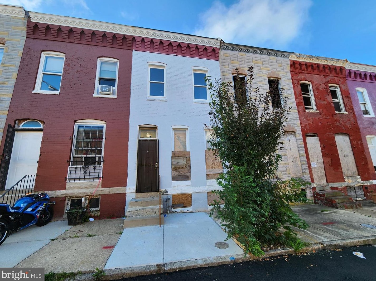 1821 Arunah Ave, Baltimore, MD 21217-1401