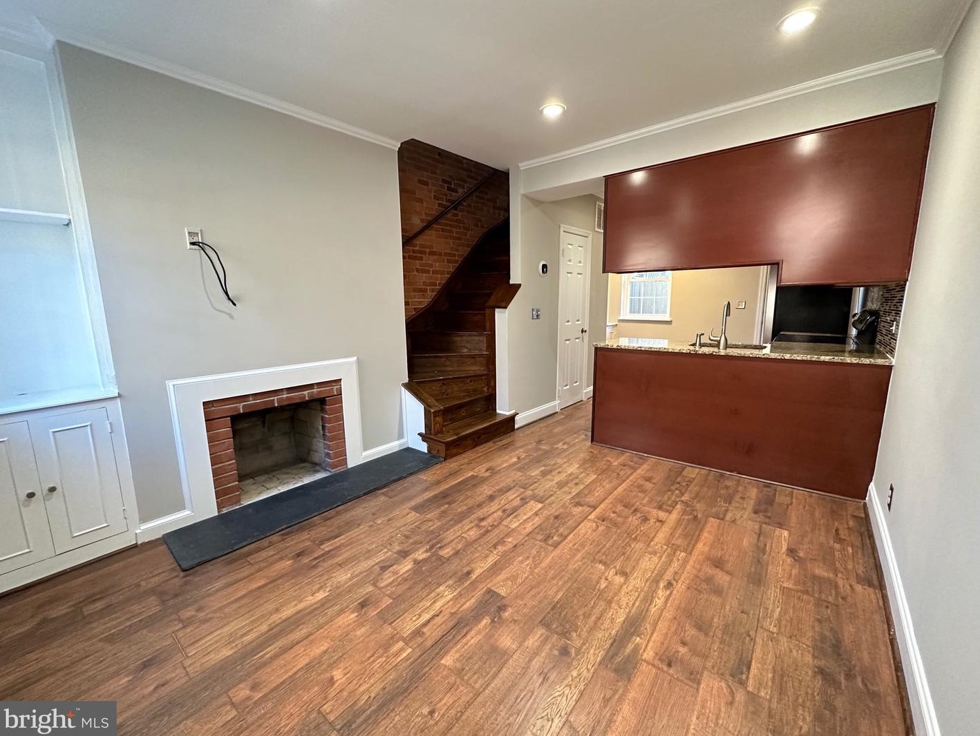 215 Grindall St, Baltimore, MD 21230