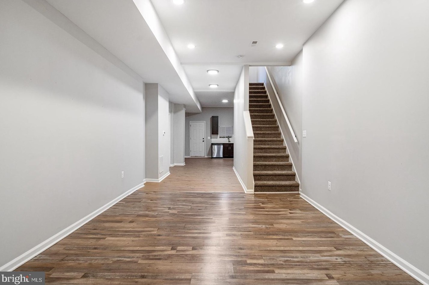 455 Robinson St, Baltimore MD  21224-1328 exterior