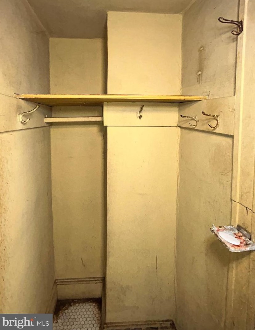 2903 Woodland Ave, Baltimore MD  21215-6406 exterior