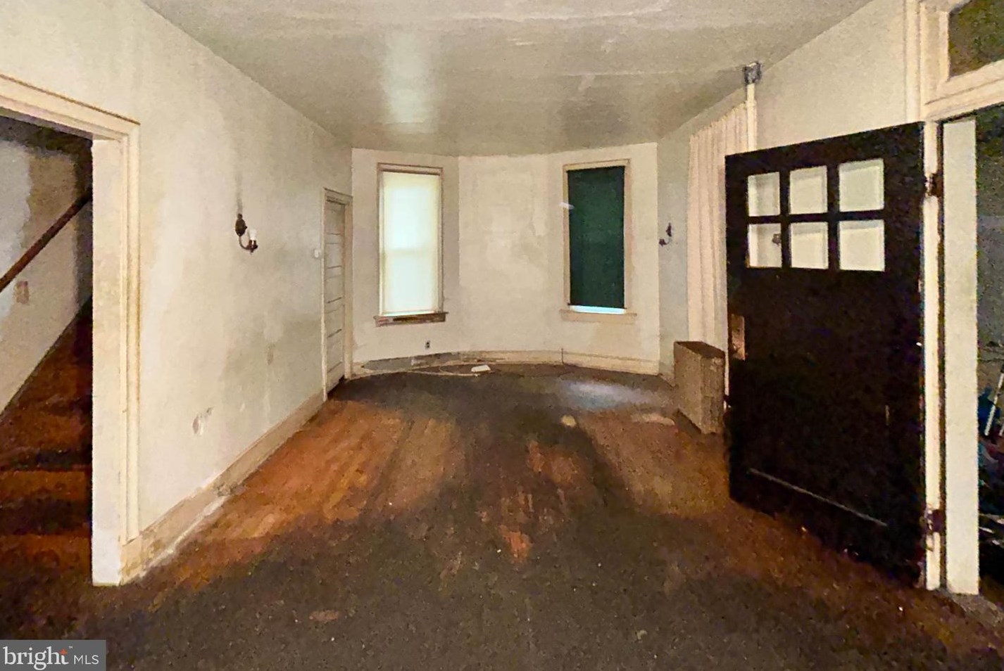 2903 Woodland Ave, Baltimore MD  21215-6406 exterior