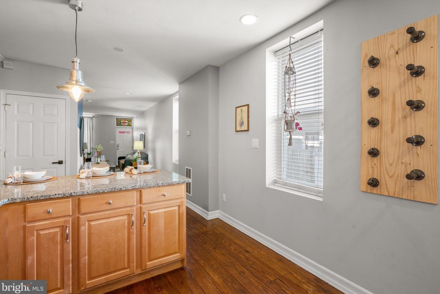 1303 Patapsco St, Baltimore MD 21225-4019 exterior