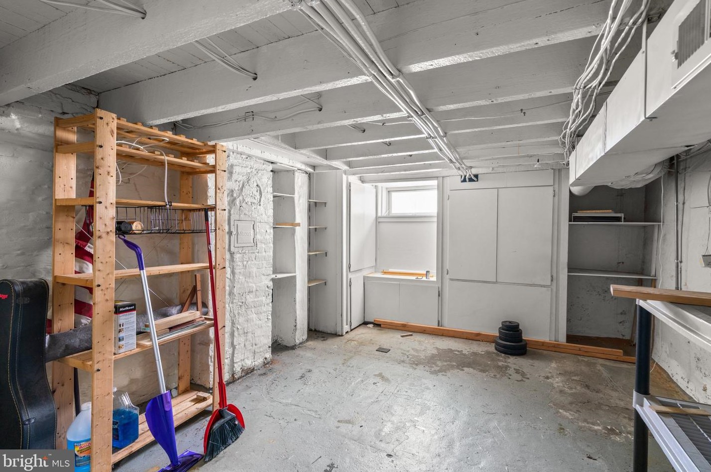 1303 Patapsco St, Baltimore MD 21225-4019 exterior