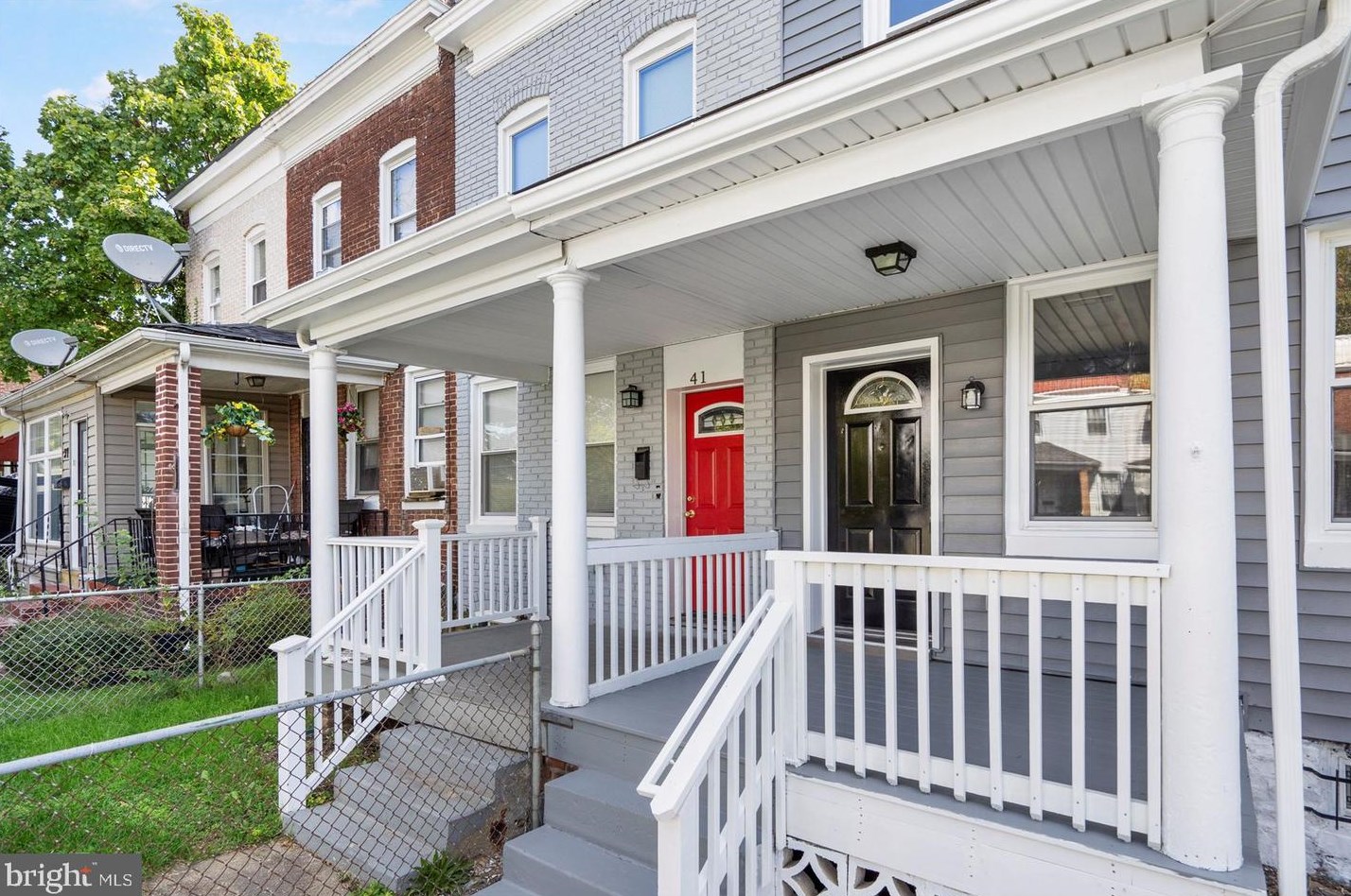 43 Morley St, Baltimore, MD 21229-3645