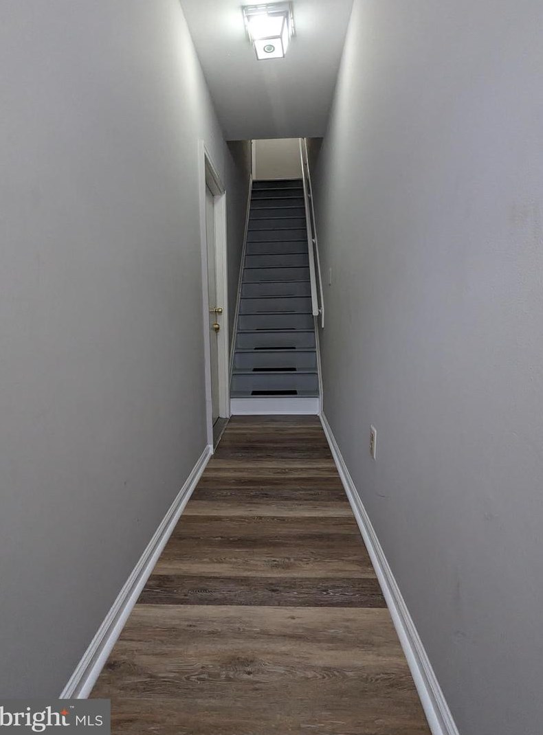 1022 Carey St, Baltimore, MD 21217-2615