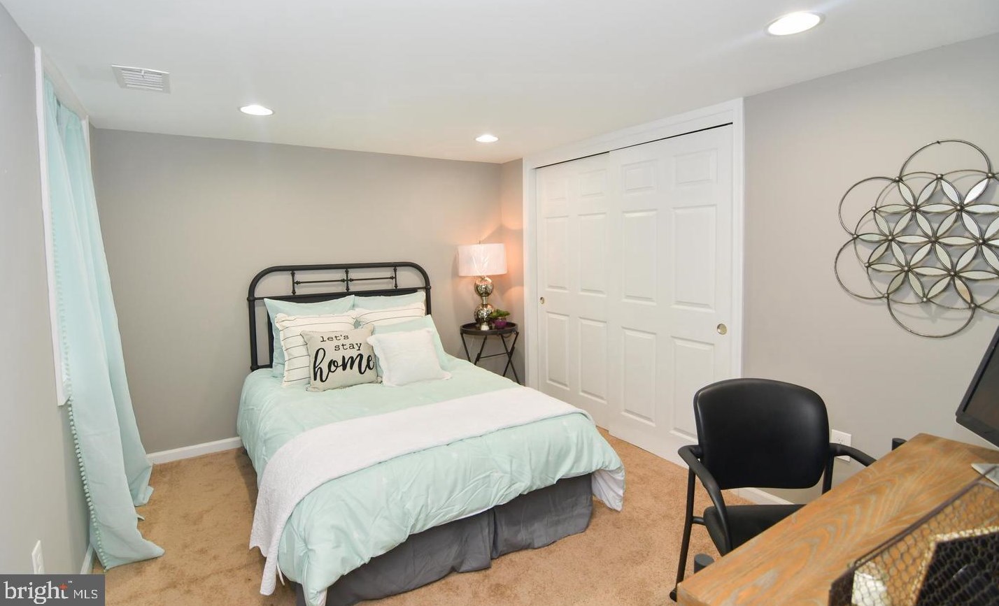 3311 Dolfield Ave, Baltimore MD  21215-7226 exterior