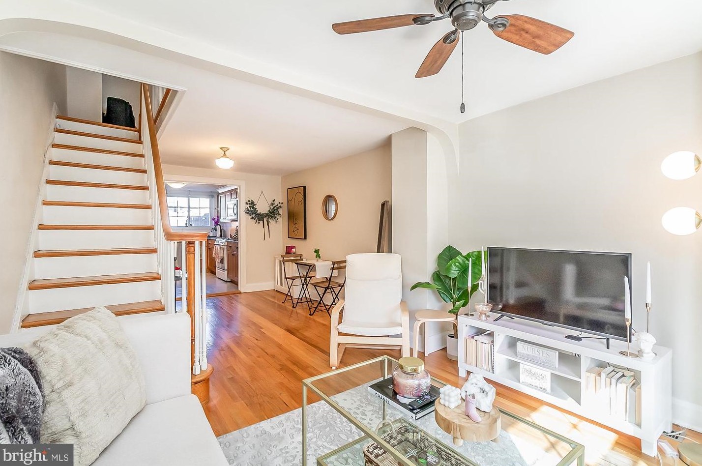 624 Milton Ave, Baltimore MD  21224-2507 exterior