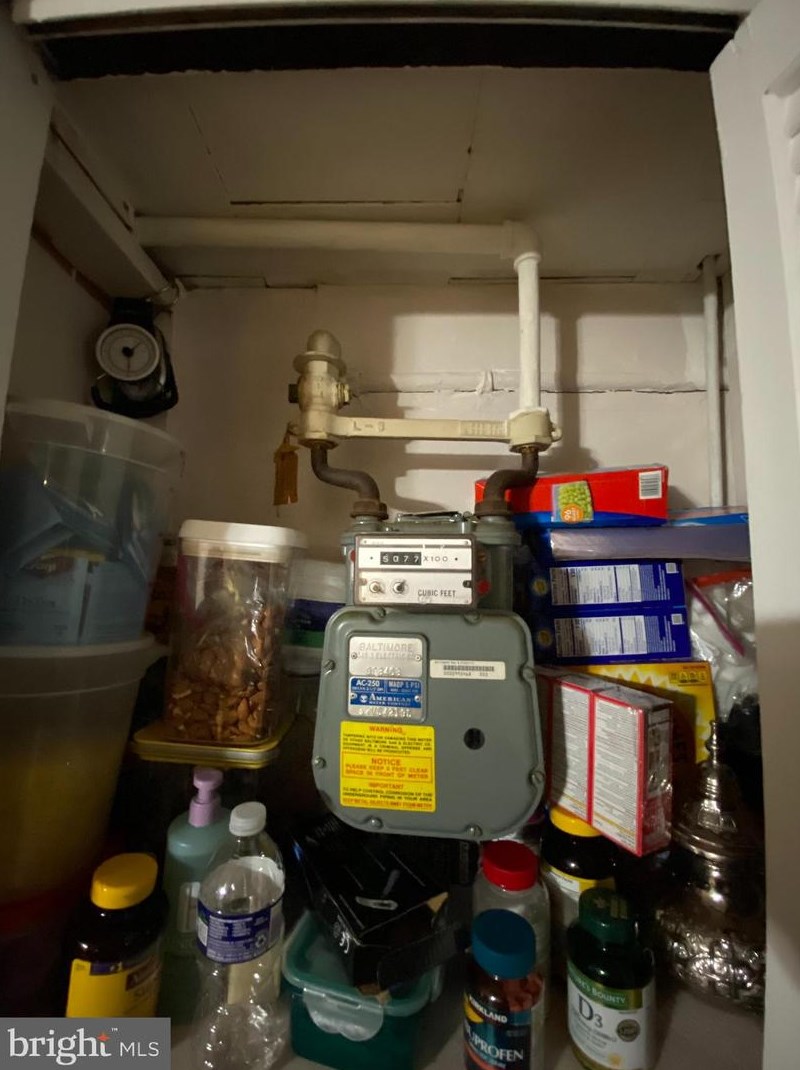 821 Umbra St, Baltimore MD  21224-4612 exterior