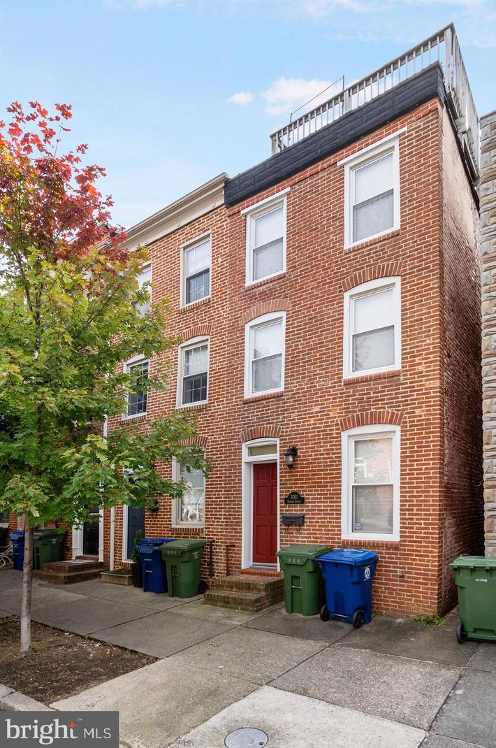3011 Hudson St, Baltimore, MD 21224-4950