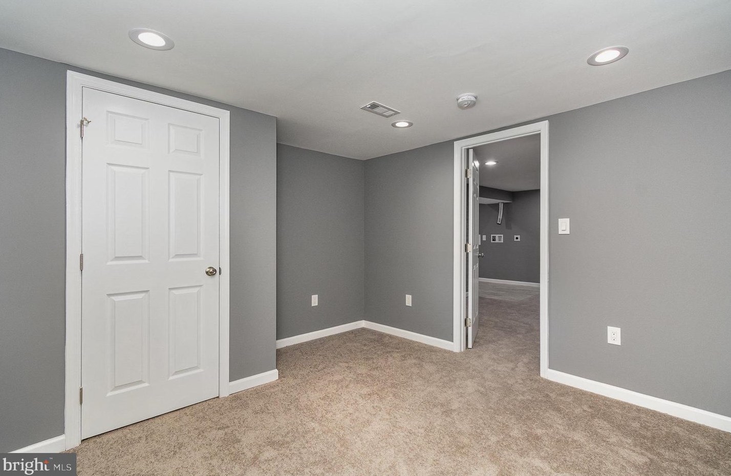 3428 Edmondson Ave, Baltimore MD  21229-2046 exterior