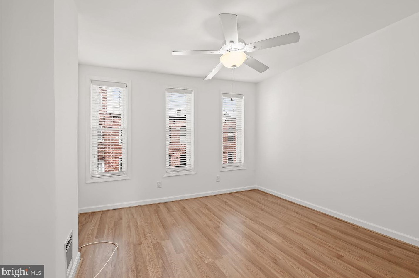 5 Heath St, Baltimore MD  21230-4815 exterior