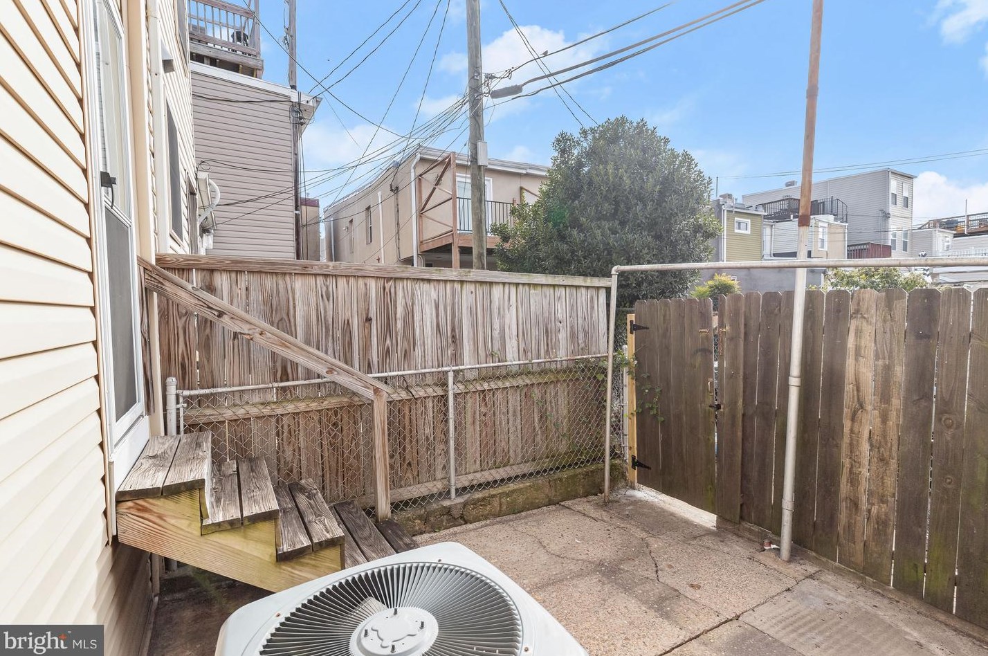 5 Heath St, Baltimore MD  21230-4815 exterior