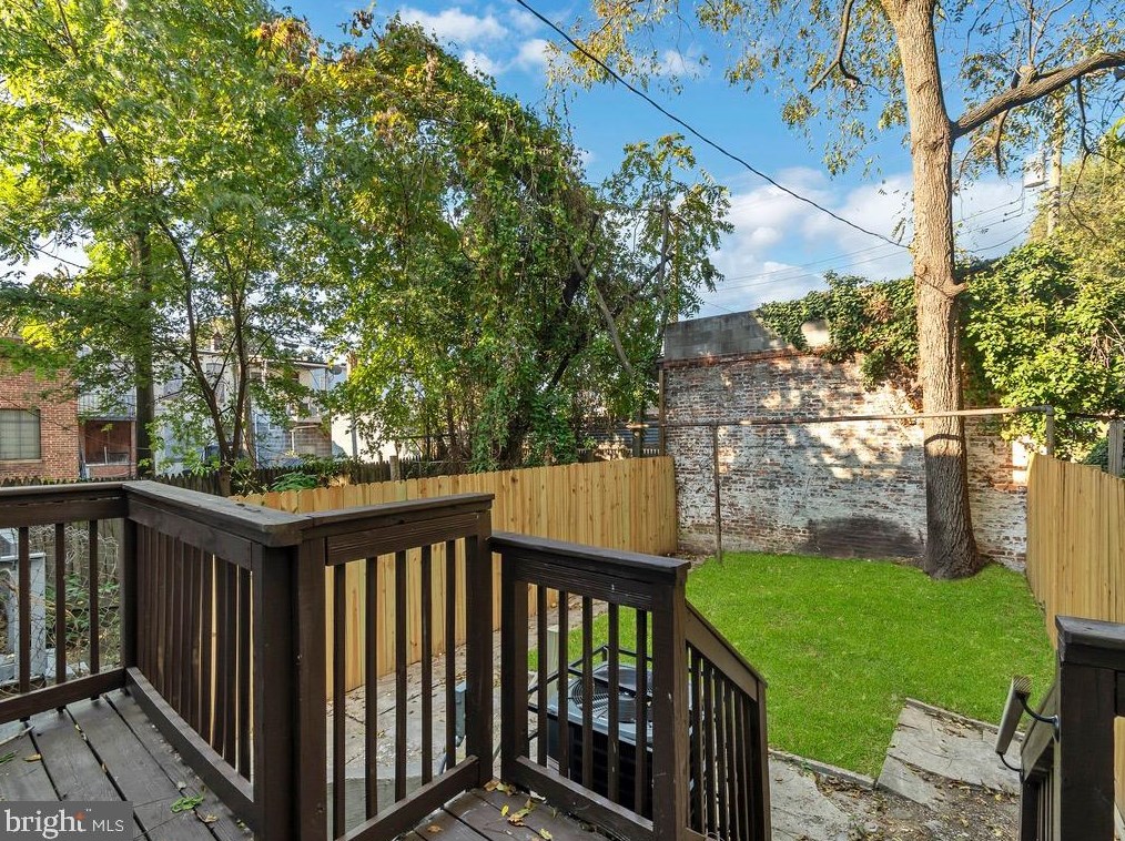 236 Collins Ave, Baltimore MD  21229-3612 exterior