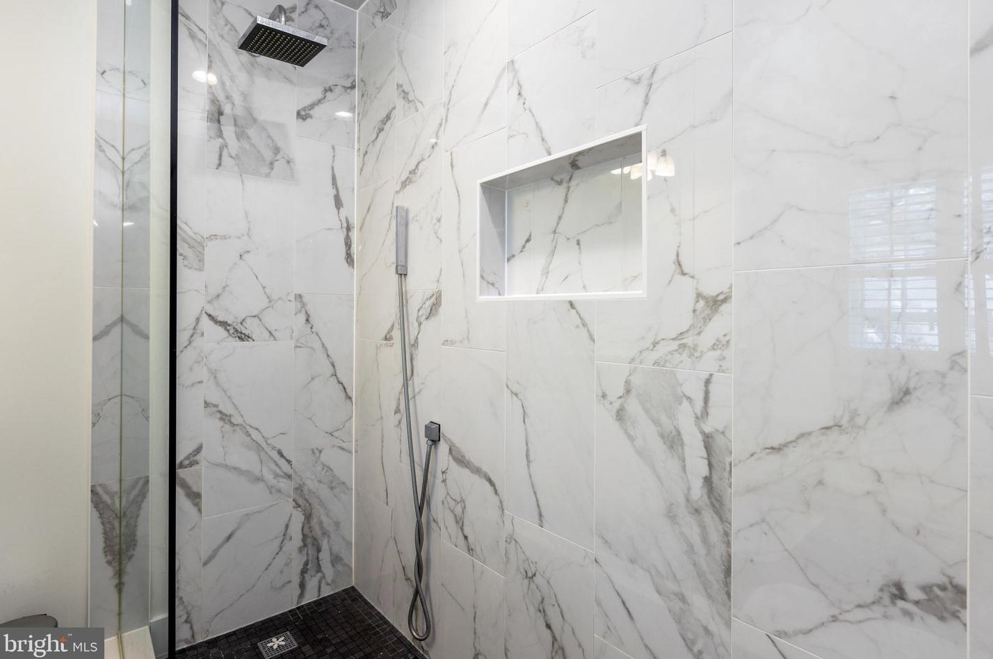 5220 Tilbury Way, Baltimore MD  21212-3504 exterior