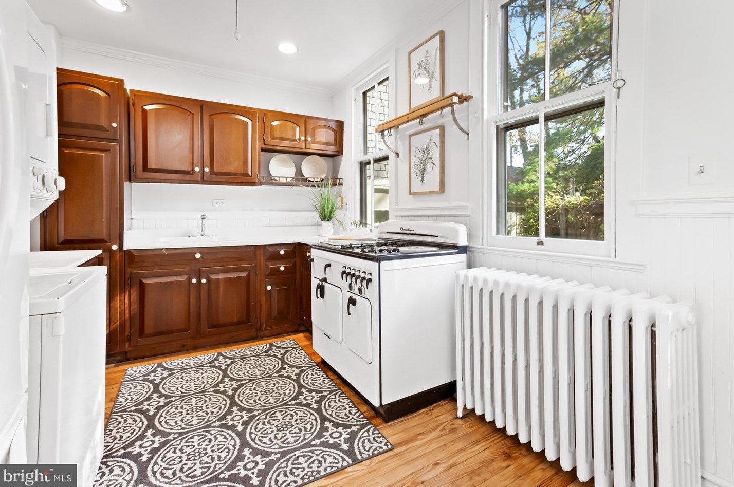 221 Alpine Rd, Baltimore MD  21210-2505 exterior