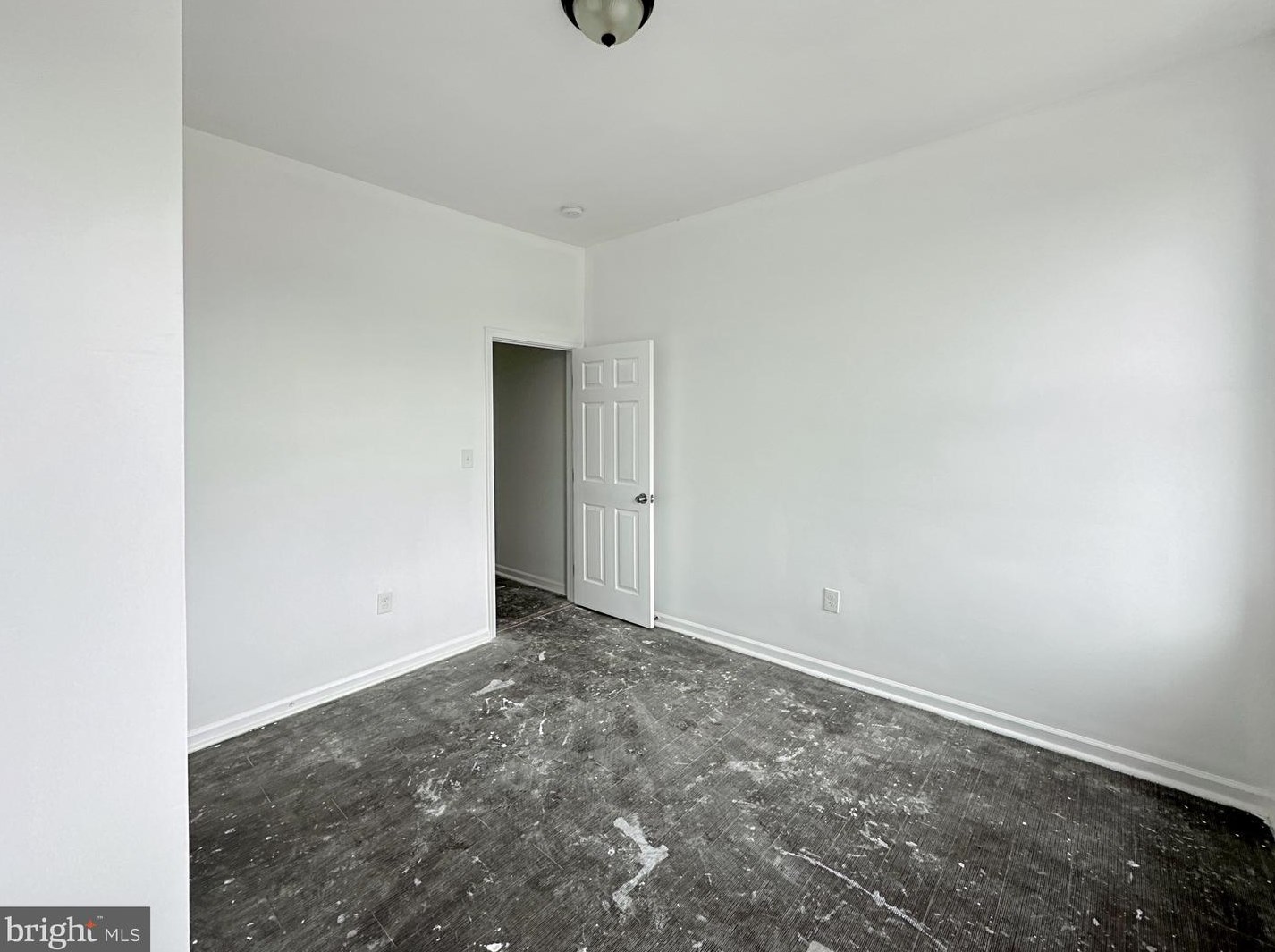 2907 Frederick Ave, Baltimore MD 21223-2207 exterior