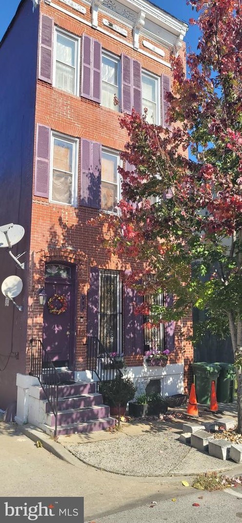 912 Preston St, Baltimore, MD 21202-5610