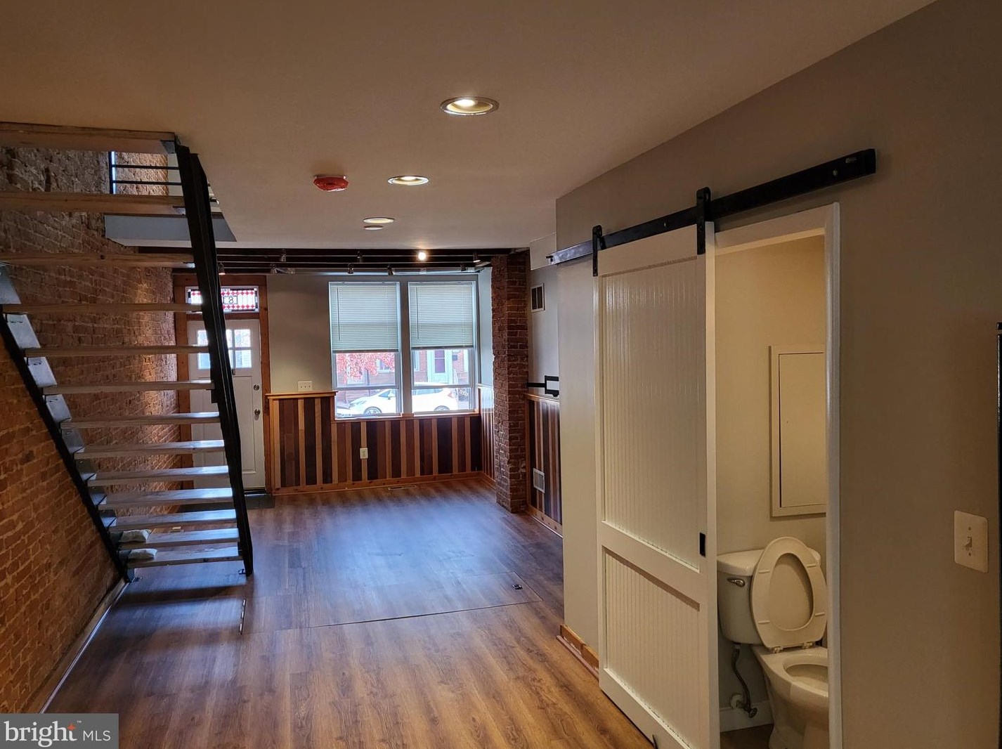 813 E Fort Ave, Baltimore, MD 21230