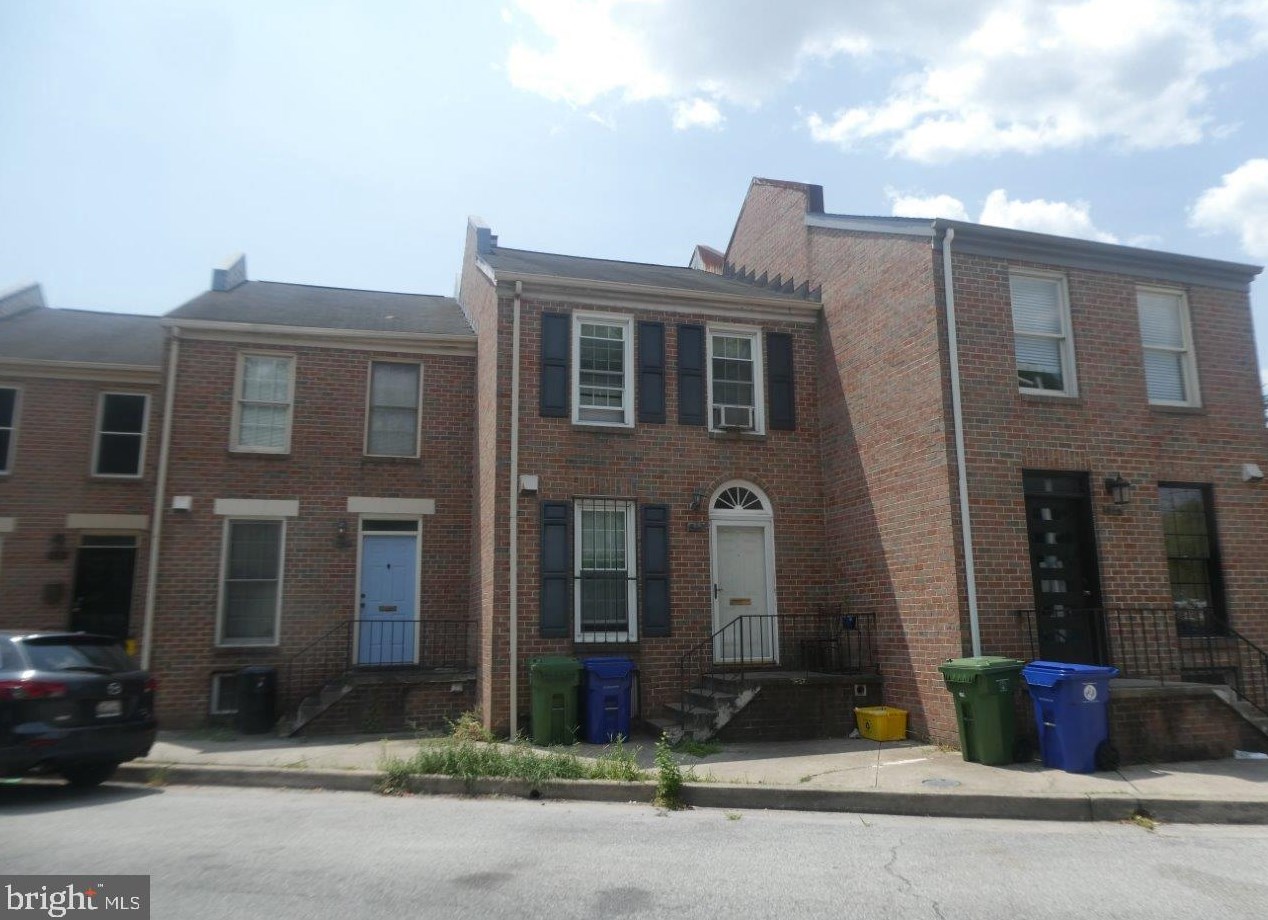 812 Paca St, Baltimore, MD 21230-2437