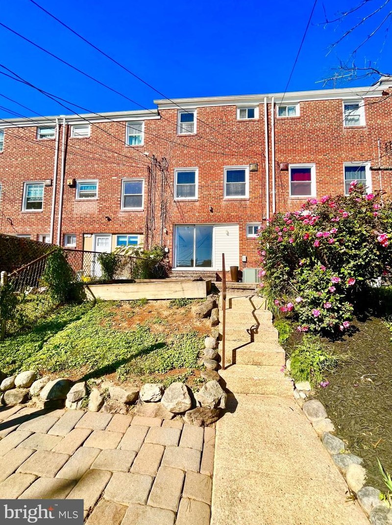 1443 Roland Heights Ave, Baltimore MD  21211-1212 exterior