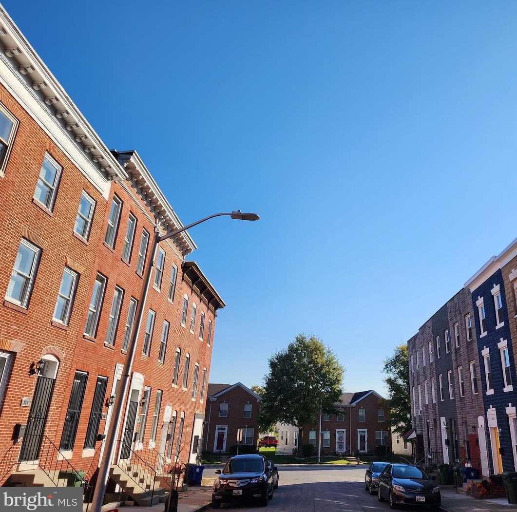 919 Bennett Pl, Baltimore, MD 21223-1312
