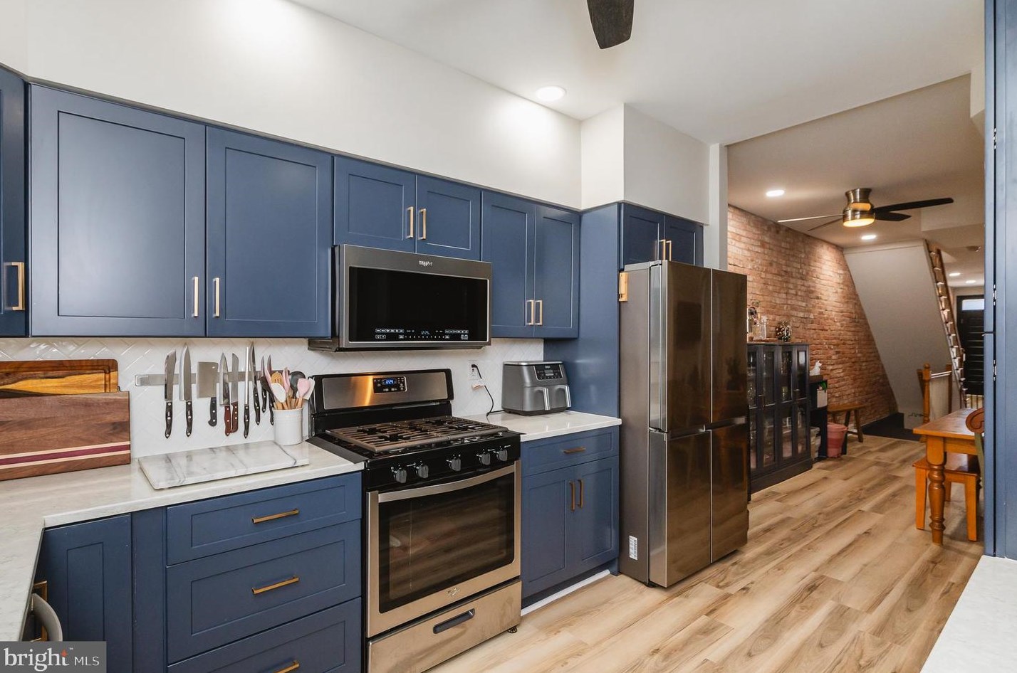 814 Milton Ave, Baltimore MD  21205-1614 exterior