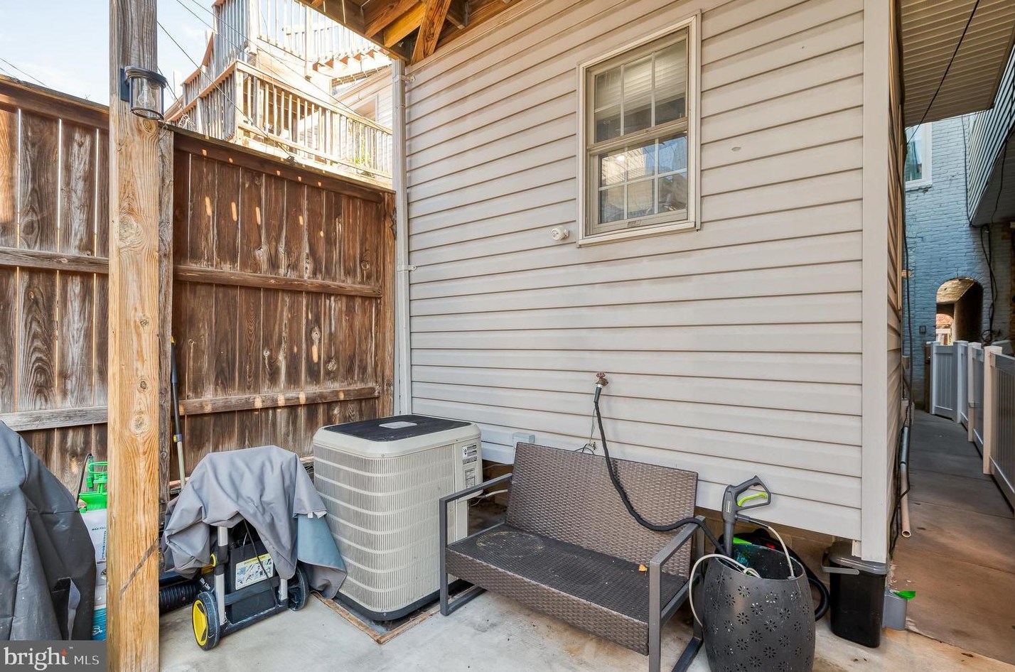 814 Milton Ave, Baltimore MD  21205-1614 exterior