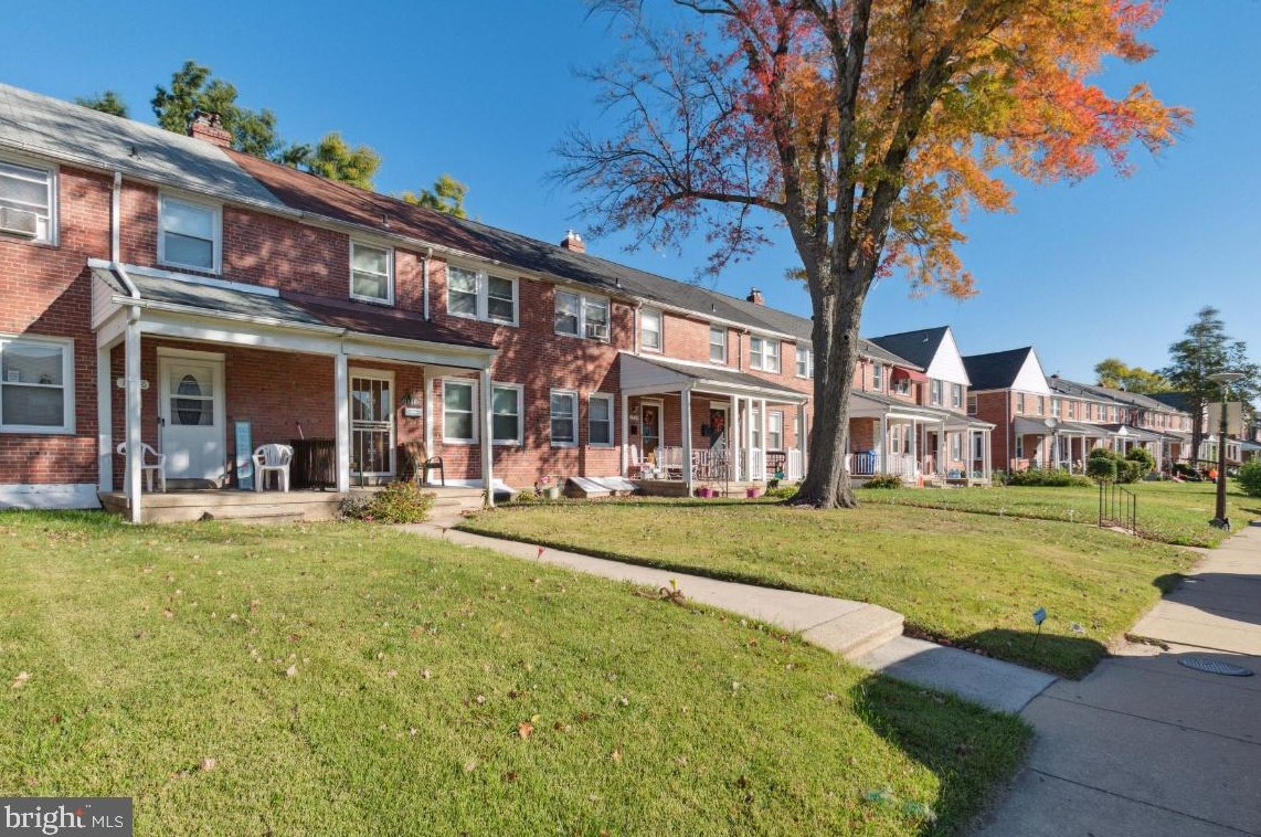 1336 Pentwood Rd, Baltimore, MD 21239-3929