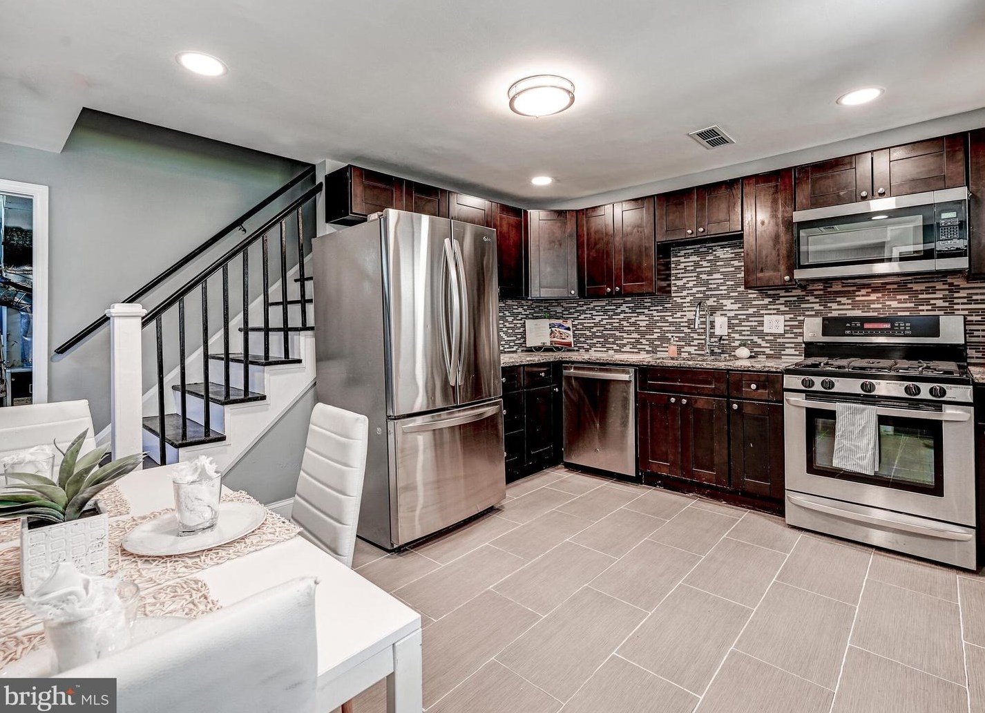 4421 Shamrock Ave, Baltimore MD  21206-6625 exterior