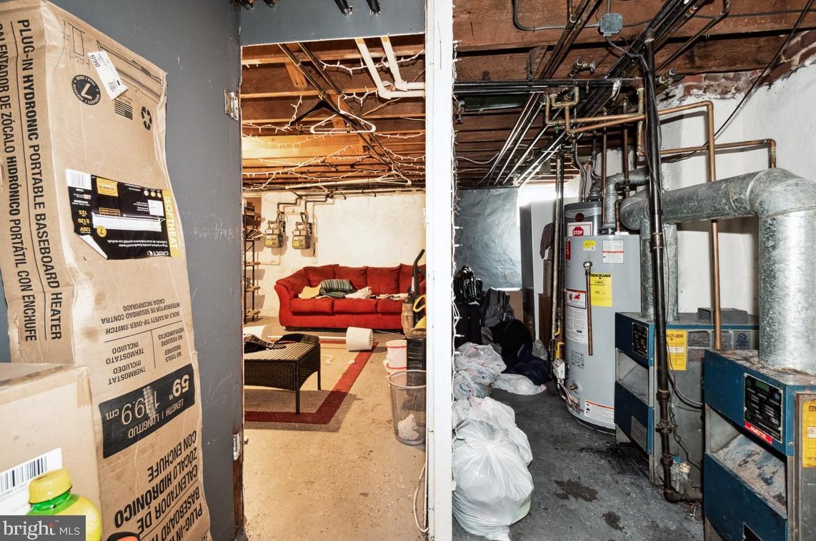 825 Woodington Rd, Baltimore MD  21229-1839 exterior