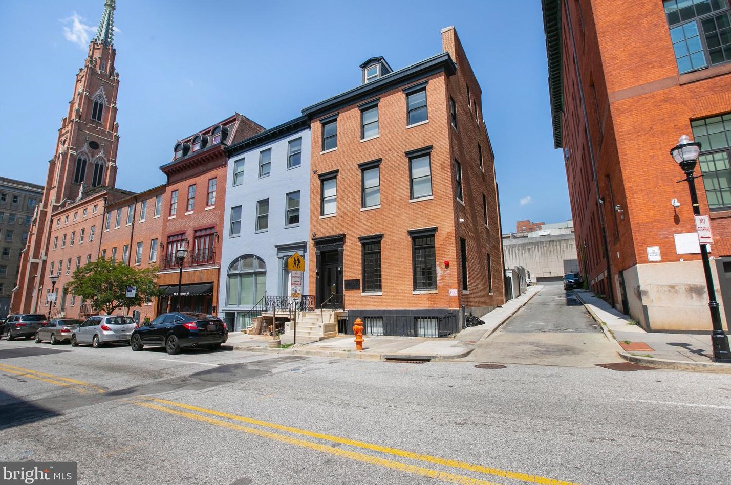 106 W Saratoga St #1, Baltimore, MD 21201