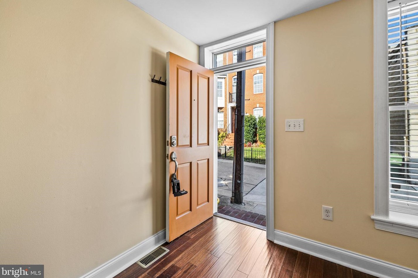 3305 Clyde St, Baltimore MD  21224-5126 exterior