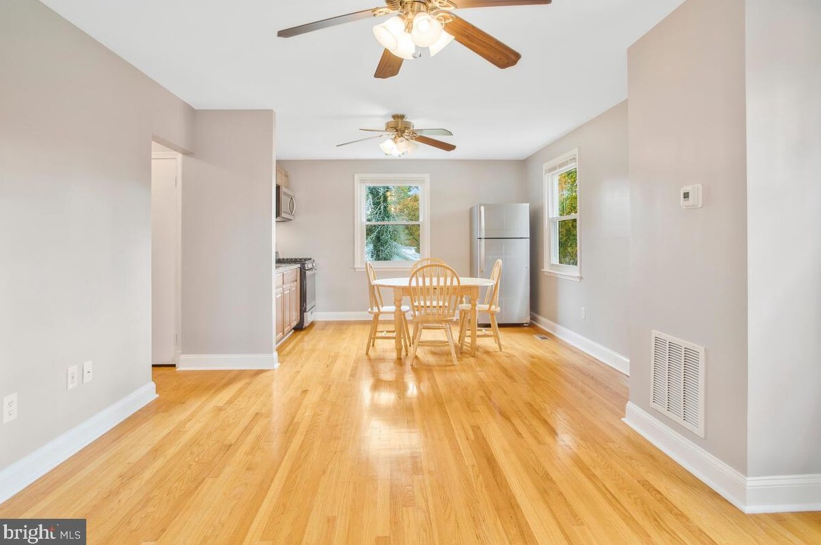 6801 Everall Ave, Baltimore MD  21206-1631 exterior