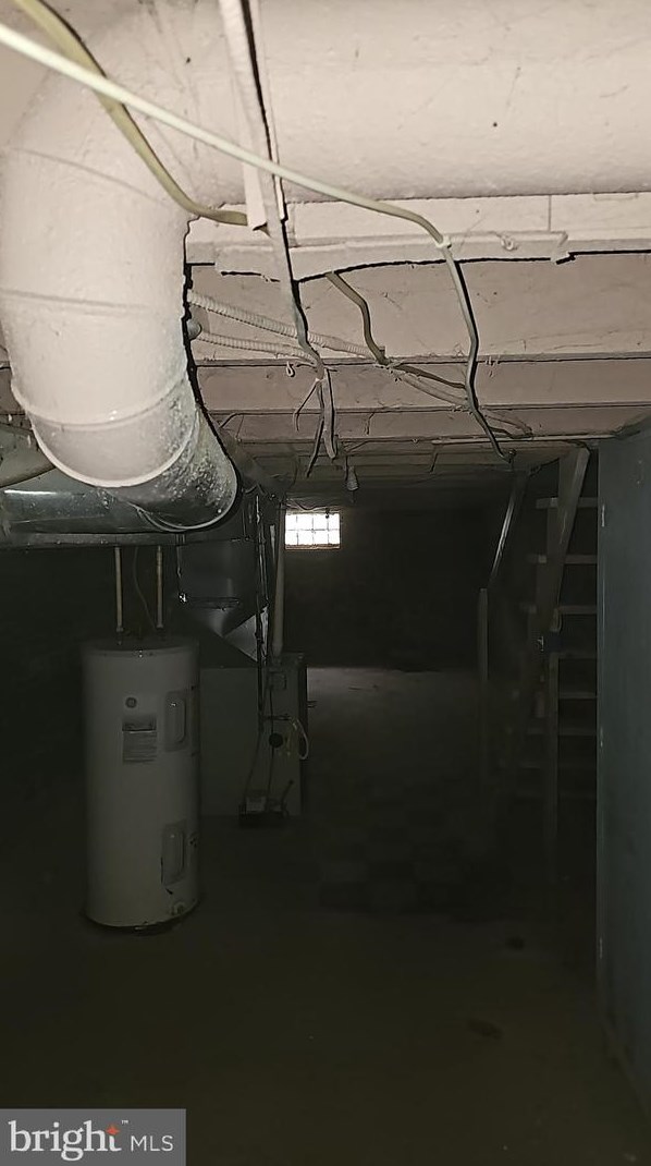 2607 Llewelyn Ave, Baltimore MD 21213-3111 exterior