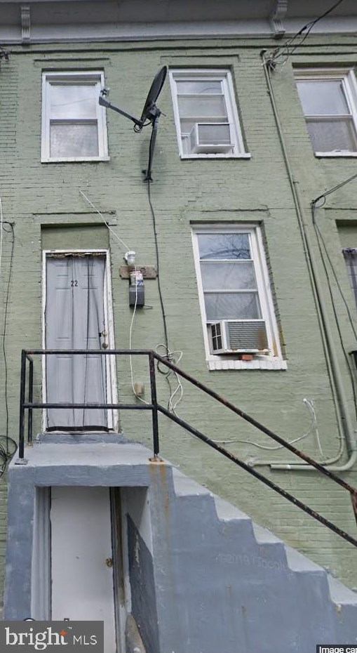 22 Norris St, Baltimore, MD 21223-1855