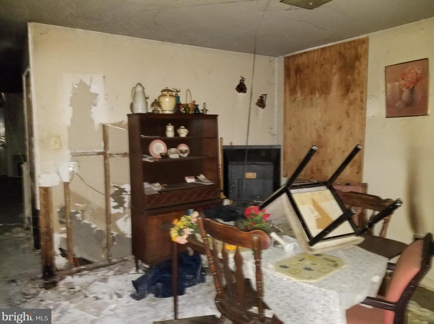 3030 Baker St, Baltimore, MD 21216-3904