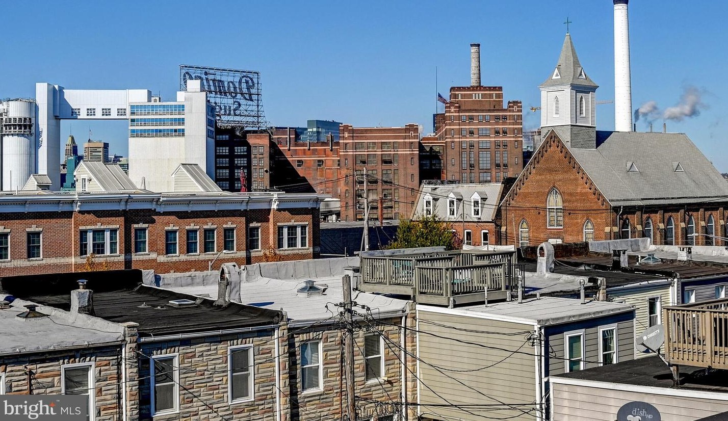 1320 Haubert St, Baltimore MD  21230-5220 exterior