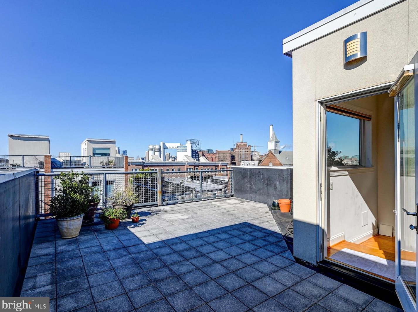 1320 Haubert St, Baltimore MD  21230-5220 exterior