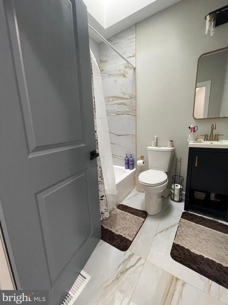 2808 Ellicott Dr, Baltimore, MD 21216