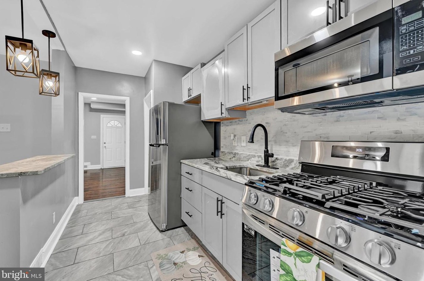 1210 Ashburton St, Baltimore MD  21216-4305 exterior