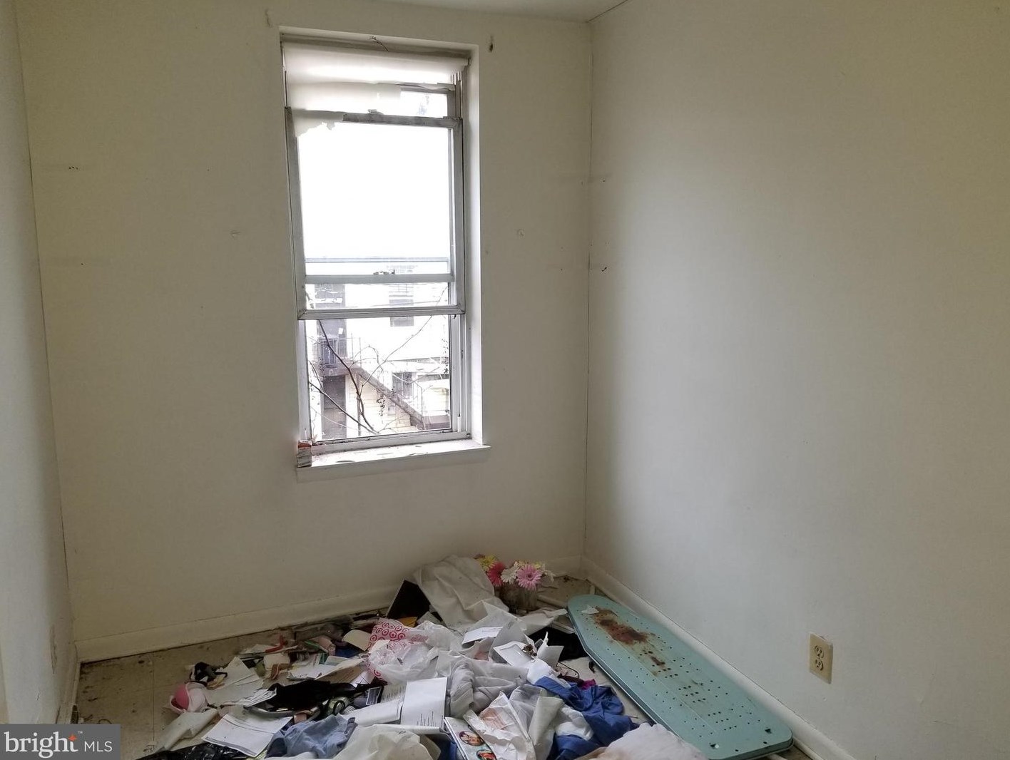 2428 Franklin St, Baltimore MD  21223-1117 exterior