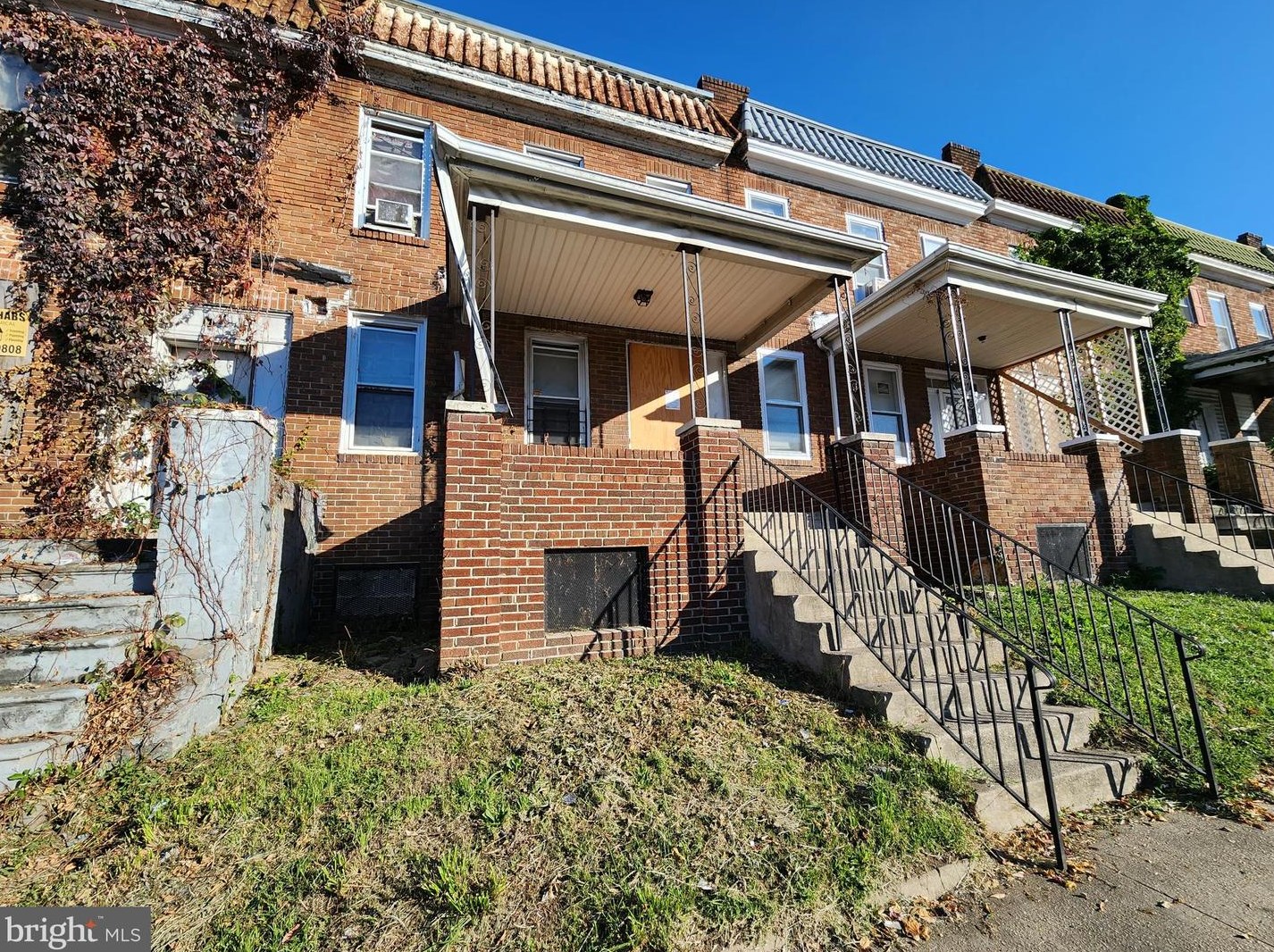 2428 W Franklin St, Baltimore, MD 21223