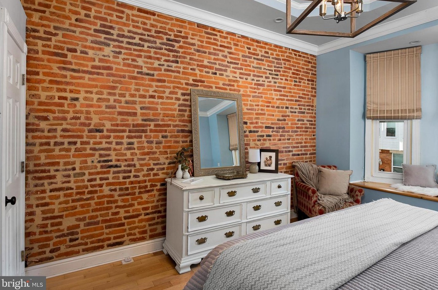706 Potomac St, Baltimore MD  21224-3955 exterior