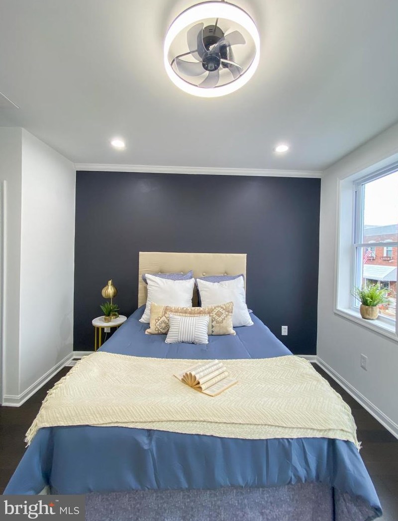 229 Robinson St, Baltimore MD  21224-2215 exterior