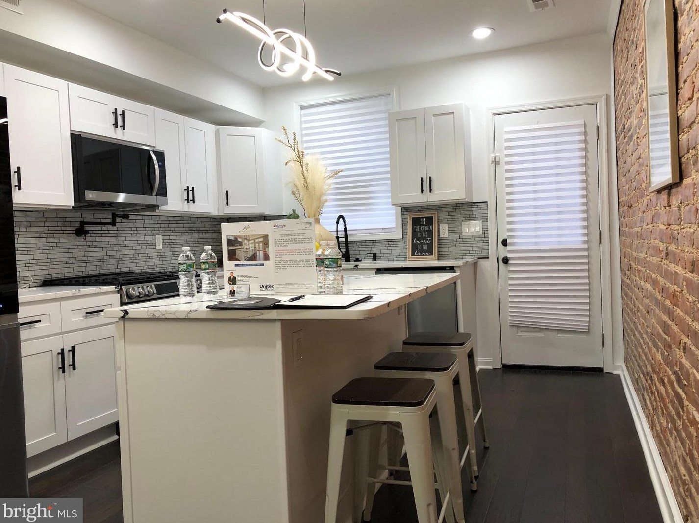 229 Robinson St, Baltimore MD  21224-2215 exterior