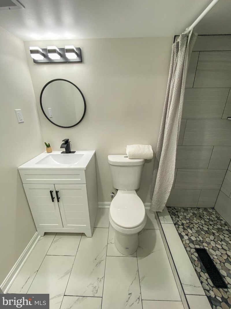 229 Robinson St, Baltimore MD  21224-2215 exterior