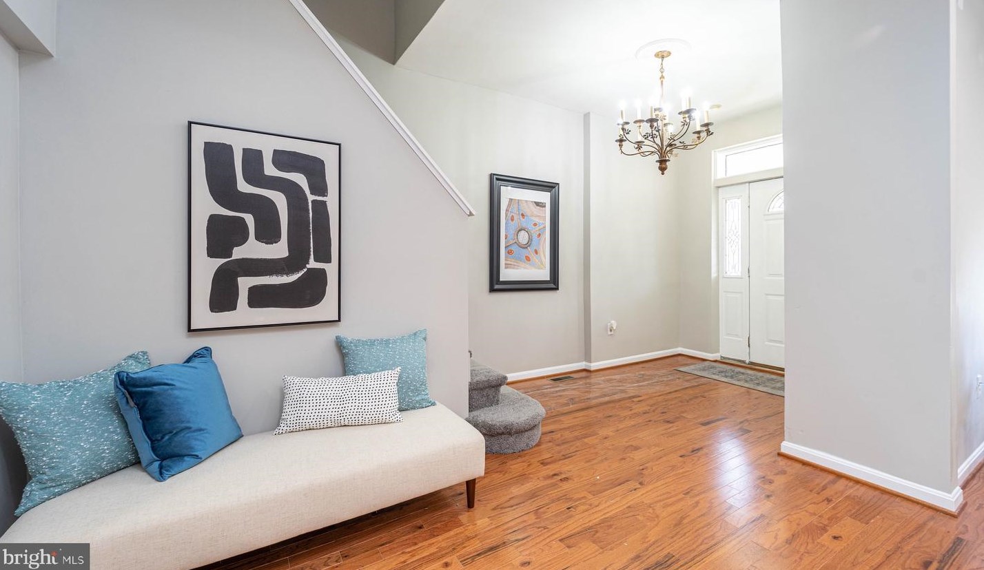 412 Mount Holly St, Baltimore MD  21229-2925 exterior