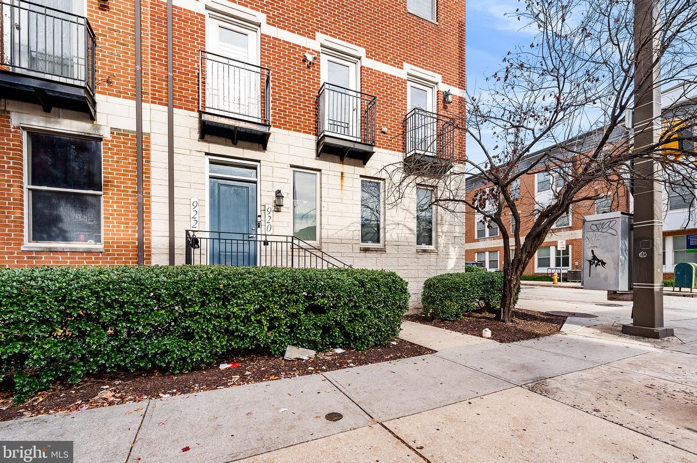 920 Lombard St, Baltimore, MD 21202-4504