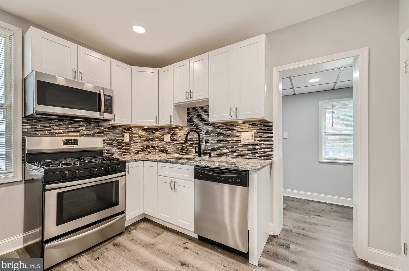 3923 Wilkens Ave, Baltimore MD  21229-5037 exterior