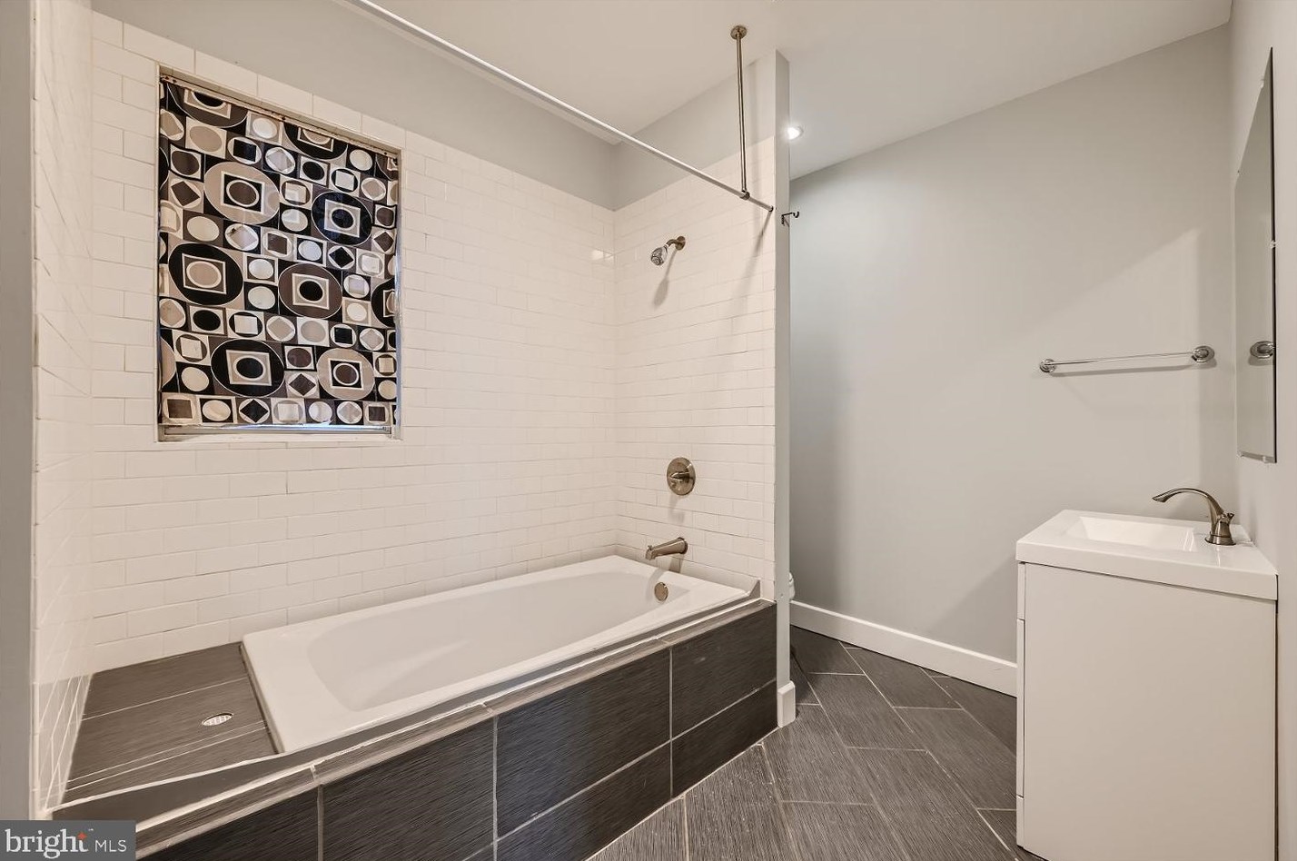 3923 Wilkens Ave, Baltimore MD  21229-5037 exterior